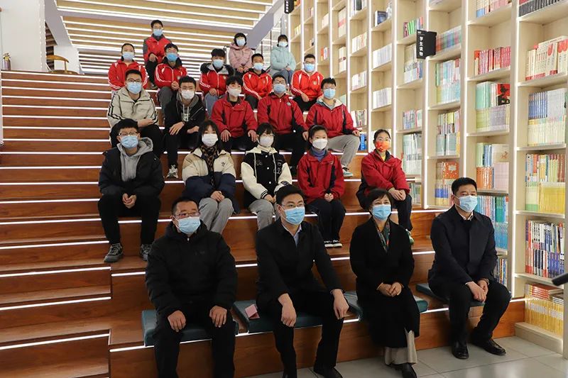 爱心助学，情系教育